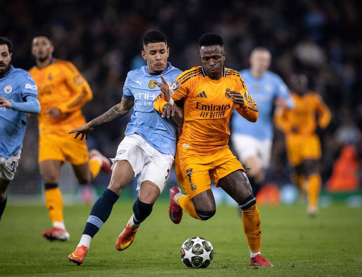 欧冠国际比赛日走向成谜，洛杉矶湖人外线爆发，压力陡增，年轻球员得到机会的简单介绍